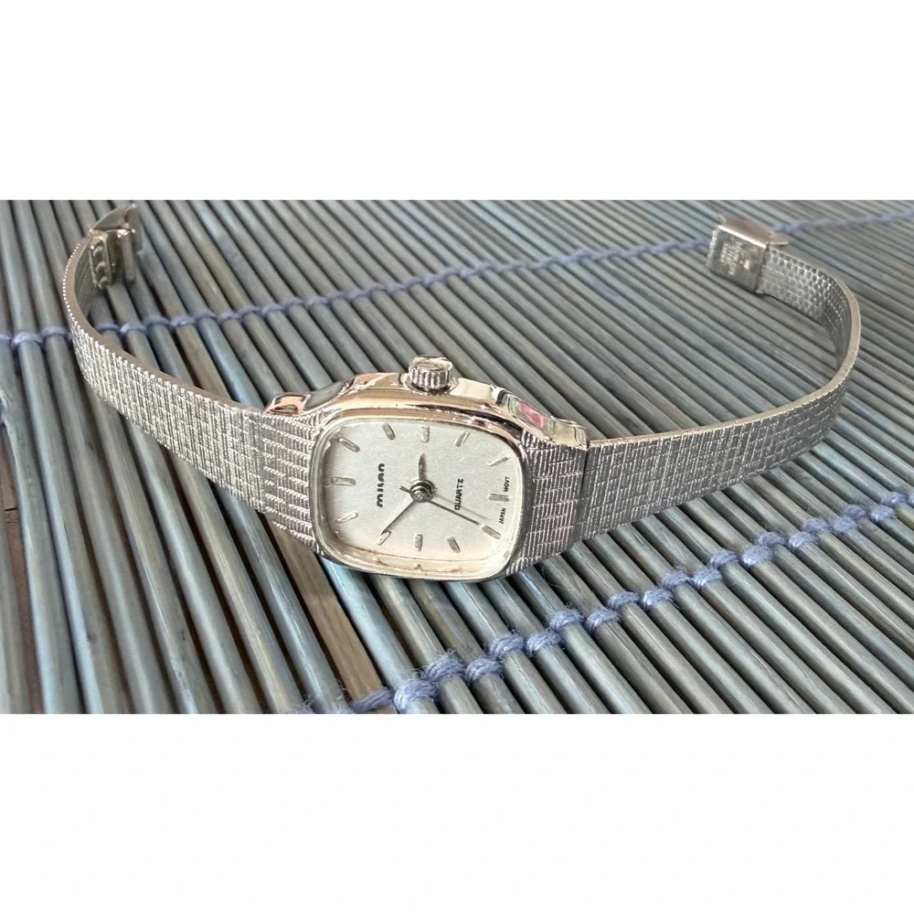 Vintage Milan Women's Silver Tone Quartz Watch Textured Bracelet Japan Movt